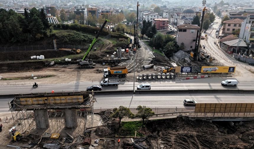 Kocaeli'deki dev projede köprünün ilk ayağı göründü!