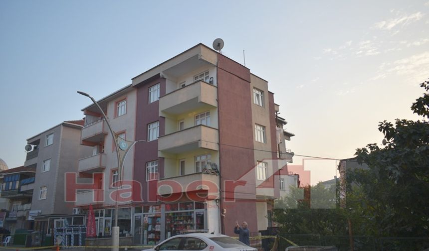 Kocaeli’nin Gebze ilçesinde 3 Bina Çatlak Şüphesiyle Boşaltıldı