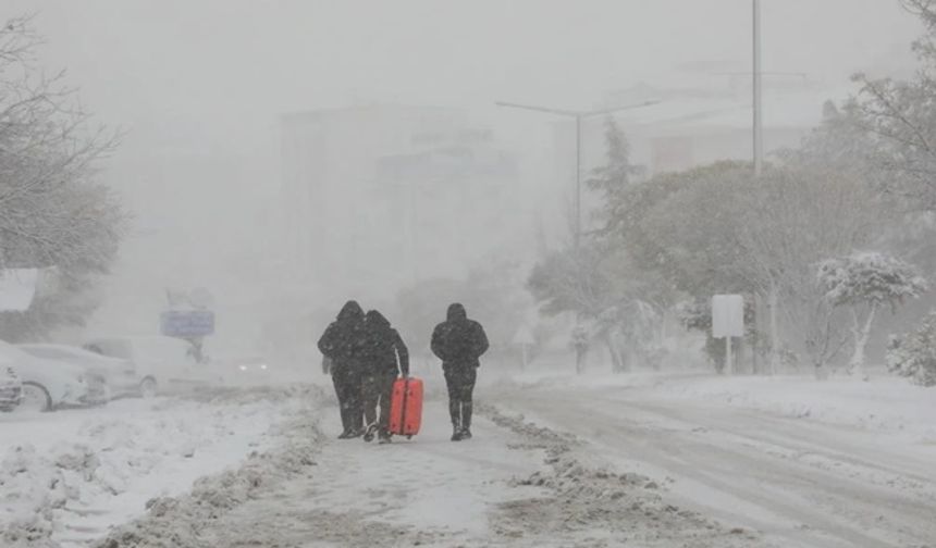 Meteoroloji'den 38 il için kuvvetli kar yağışı uyarısı