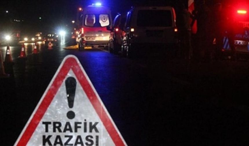 İzmit’te ambulans ile minibüs çarpıştı: 6 yaralı