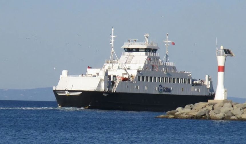 Fırtına nedeniyle Gökçeada ve Bozcaada seferlerine bir gün ara verildi