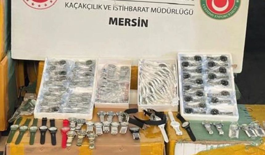 Mersin’de 116 bin kaçak kol saati ele geçirildi