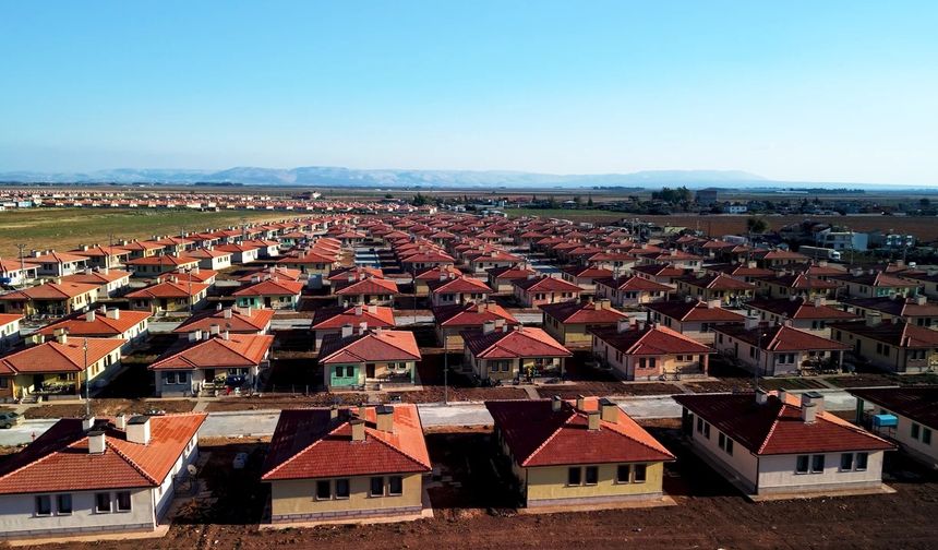 Deprem bölgesinde 65 binin üzerinde köy evi tamamlandı