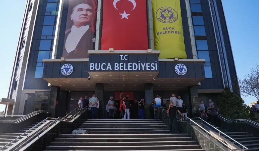 Buca Belediyesi’ne rüşvet operasyonu: 25 şüpheli gözaltında