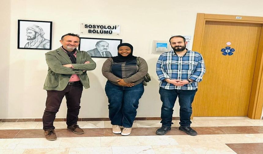 SAÜ Sosyoloji Bölümünden Uluslararasılaşmaya Katkı