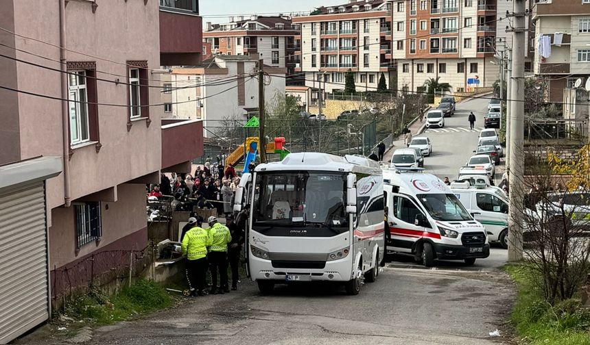 Kocaeli'de Okul Önünde İhmal Can Aldı: 1.sınıf öğrencisi hayatını kaybetti!