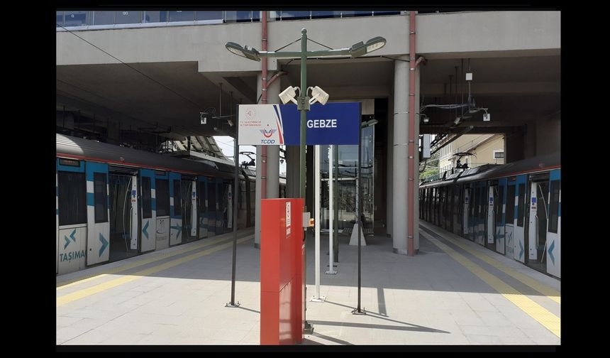 Gebze Marmaray İstasyonu’nda  Sınıf Öğretmeni Eşi Tarafından Öldürüldü
