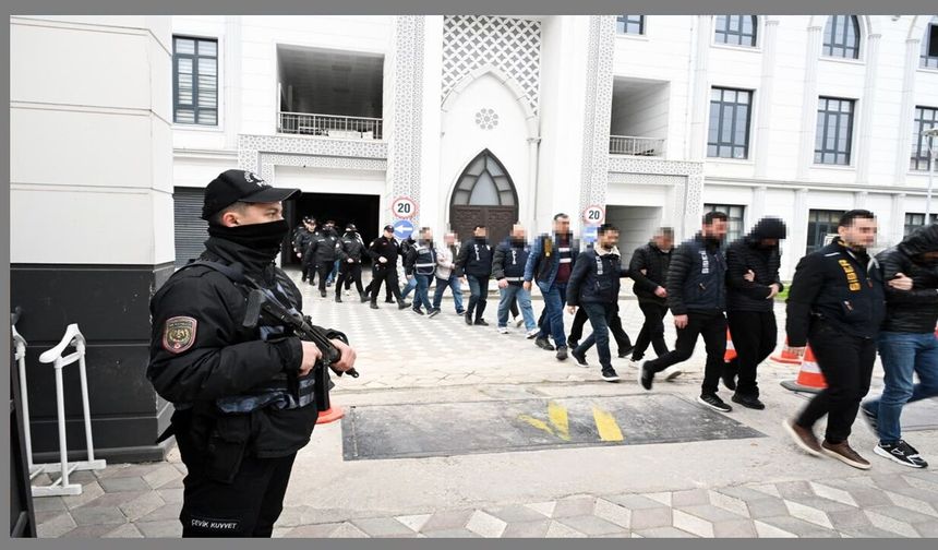Kendilerini Azerbaycan Şirketi Gibi Tanıttılar: 105 Milyonluk Dolandırıcılık