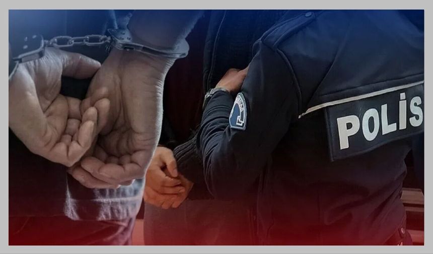 Mersin’de silahlı kavgada yoldan geçen genç kız hayatını kaybetti