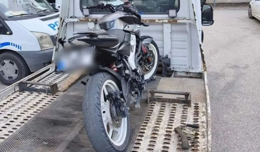 "Dur" ihtarına uymayan motosikletliye 285 bin lira ceza