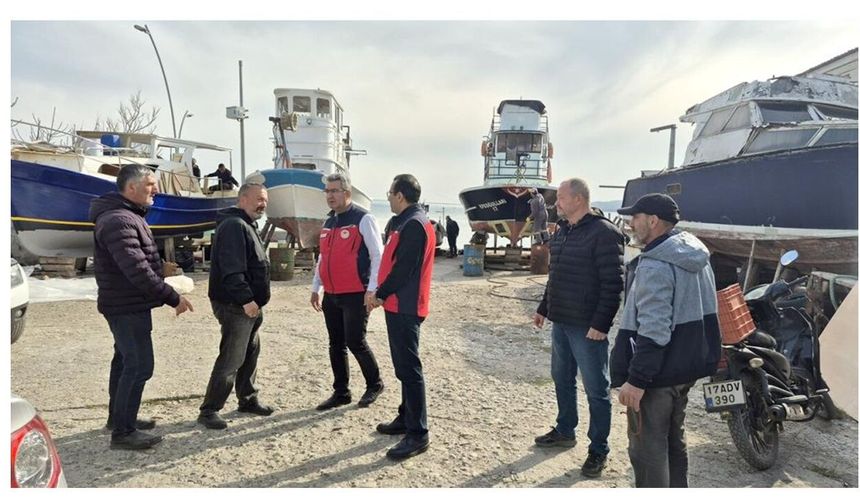 Gelibolulu Balıkçılar Piri Reis Balıkçı Barınağına Kavuşuyor