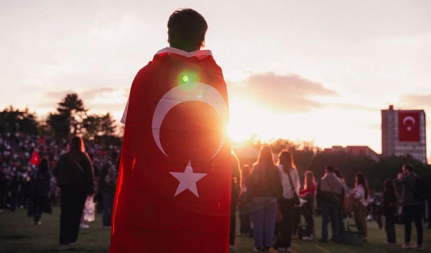 ODTÜ’de Türk bayrağına yönelik skandal: 6 gözaltı