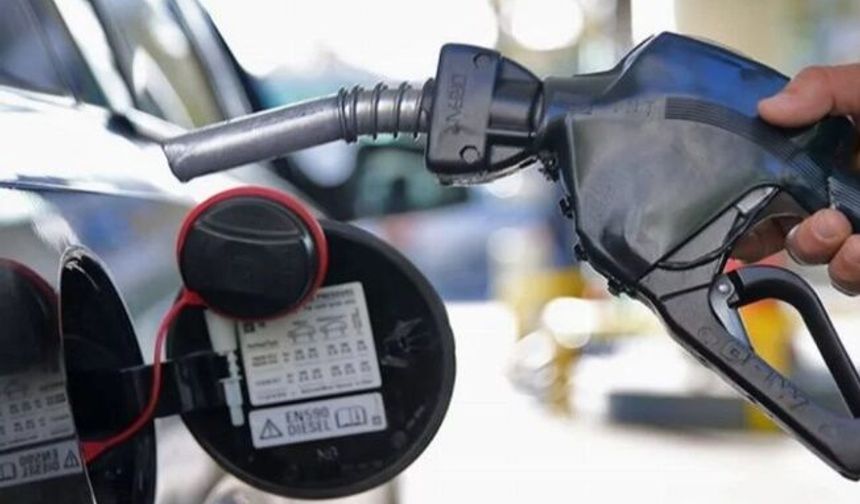 Benzine indirim, gözler motorin fiyatlarında