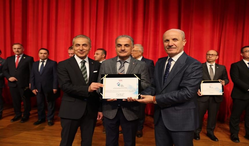 SAU’ye YÖK’ten "Spor Dostu Kampüs" Ödülü
