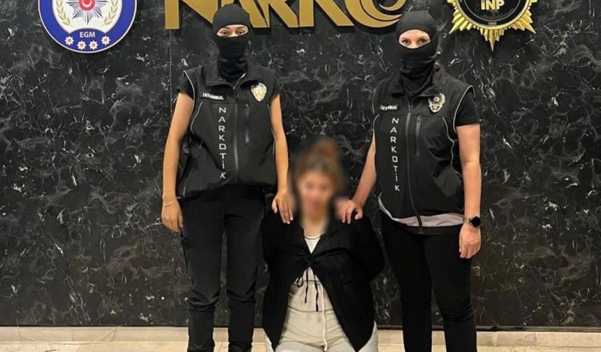 Fas Tarafından Kırmızı Bültenle Aranan Uyuşturucu Taciri Kadın İstanbul’da Yakalandı