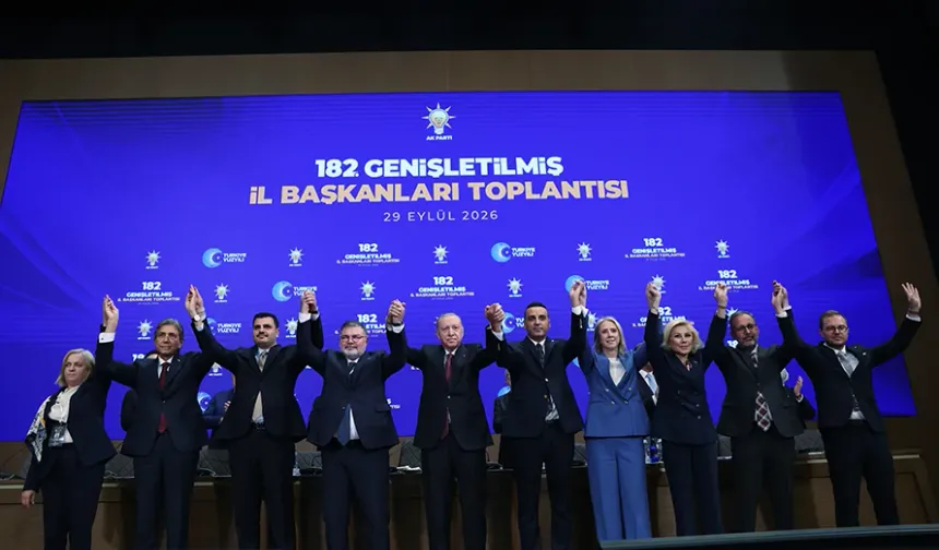 9 belediye başkanı AK Parti’ye katıldı