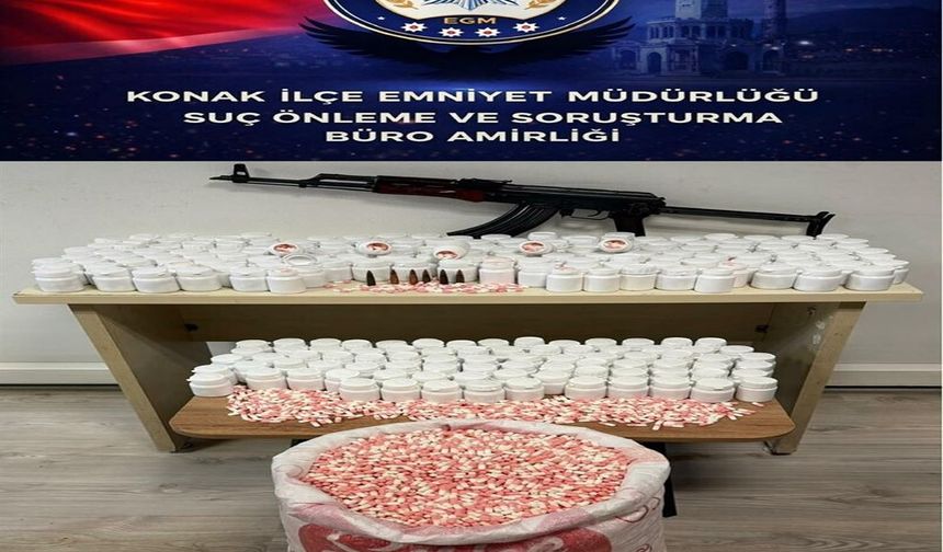 Konak’ta Uyuşturucu Ve Silah Operasyonu: Firari Hükümlü Yakalandı