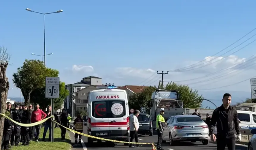 Düzce’de motosiklet yayaya çarptı: 2 ölü