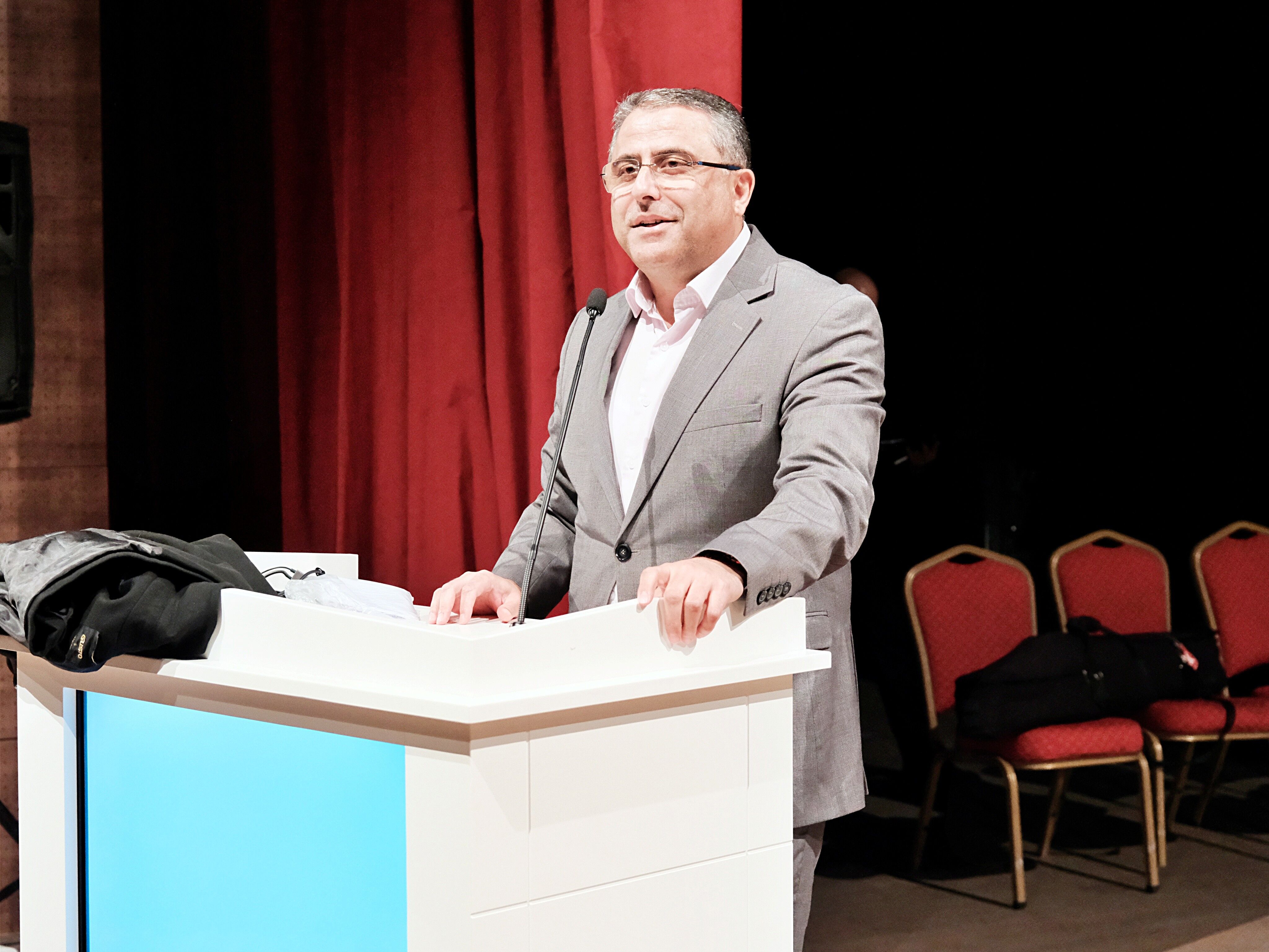 01 Prof. Dr. Mahmut Durmuş